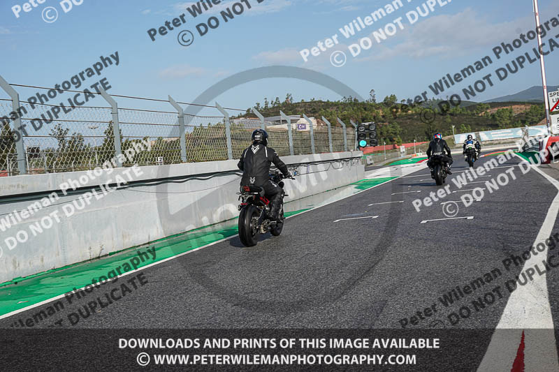 motorbikes;no limits;peter wileman photography;portimao;portugal;trackday digital images